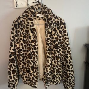 Wishlist faux fur leopard jacket. Size M/L.